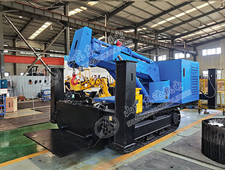 矿用履带臂架式搬运车